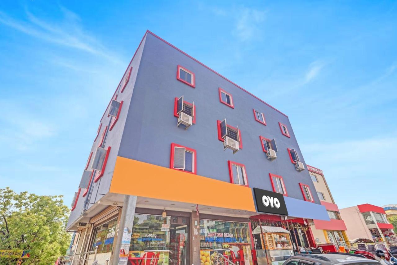 Hotel O R Square Bn Reddy Sururnagar Bagian luar foto