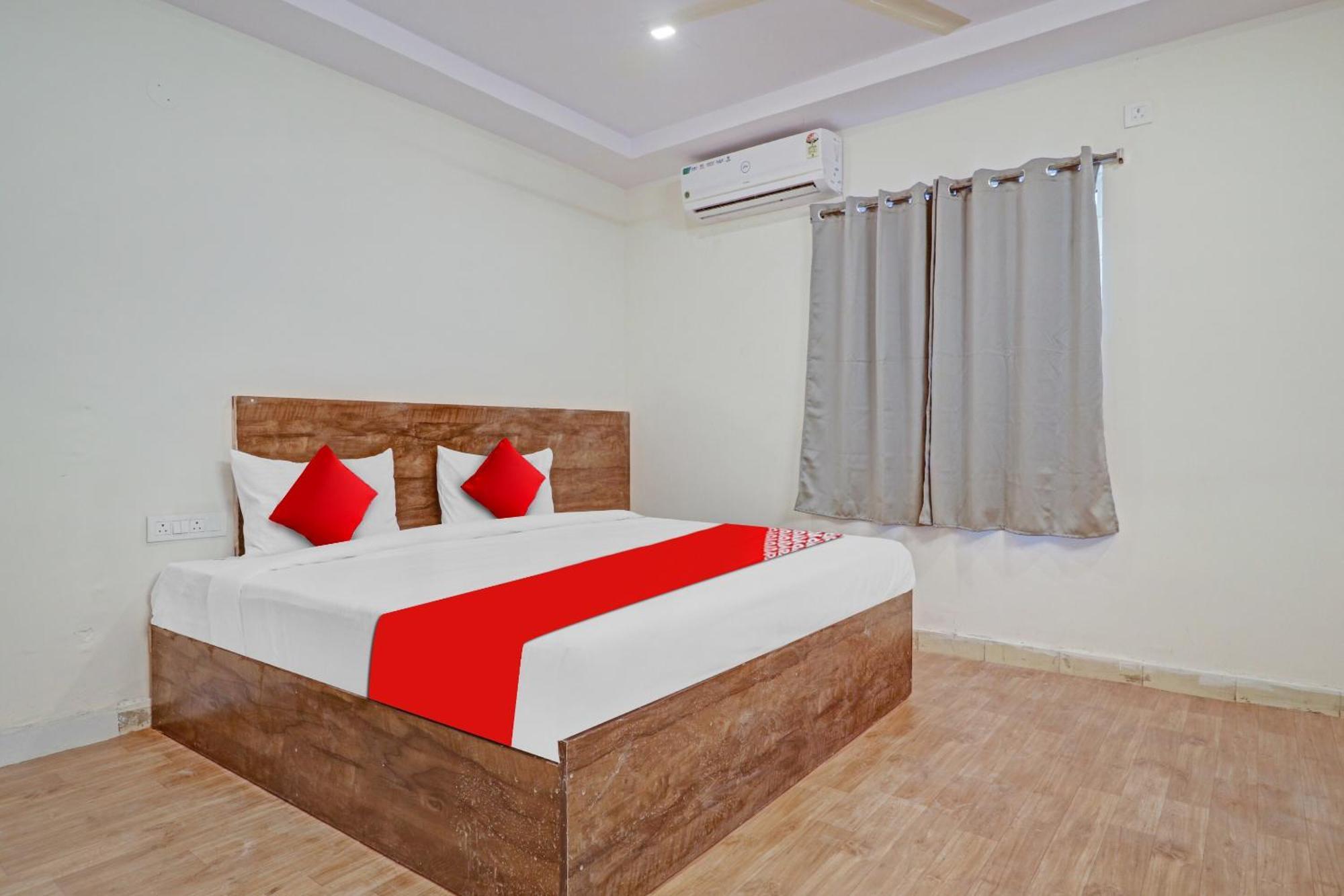 Hotel O R Square Bn Reddy Sururnagar Bagian luar foto